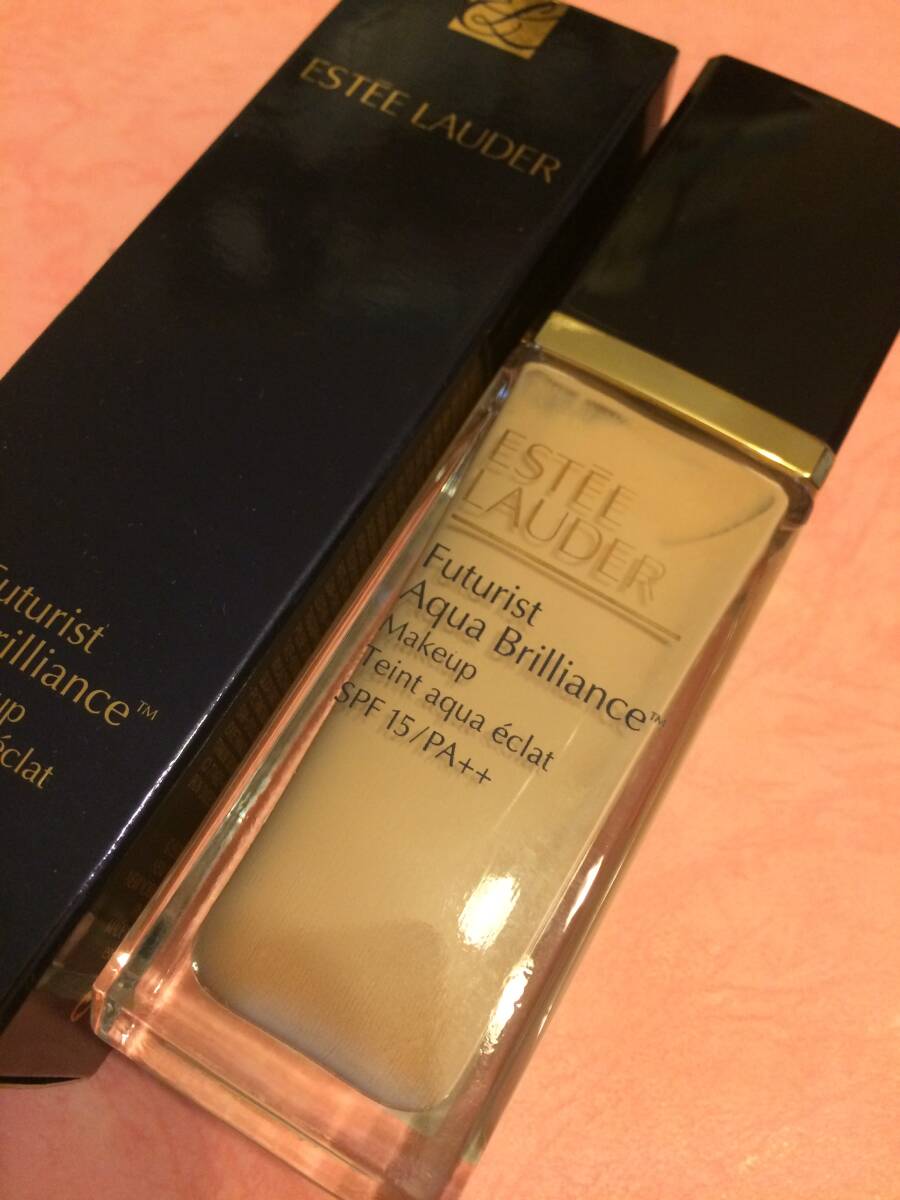 ★新品★フューチャリスト アクアブリリアンス メークアップ★63 クールバニラ★30ml拍卖