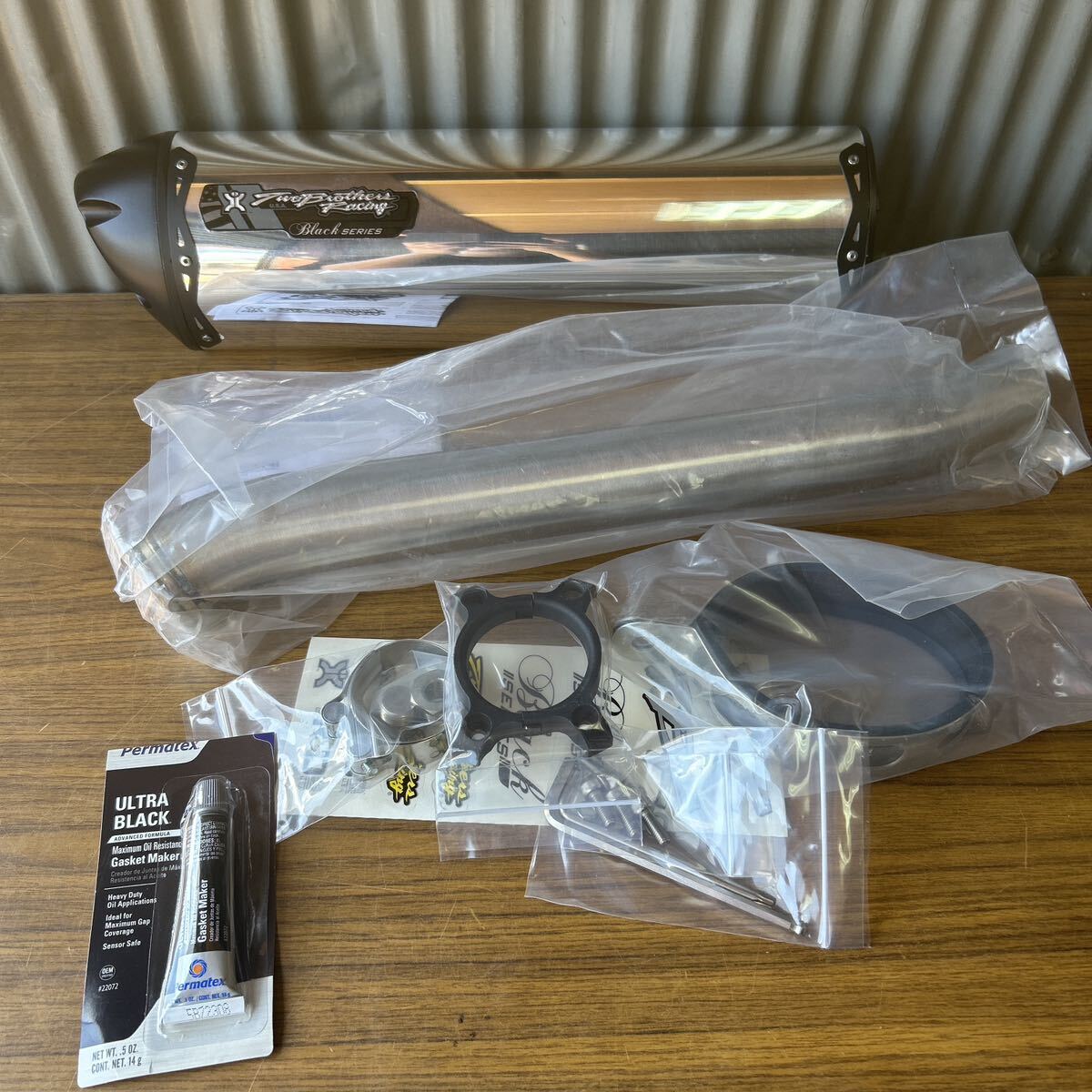 CBR600F4I 01~07 ツーブラザーズ製 M2 スリップオンサイレンサー 新品 005-040406VB (△912.20) 拍卖