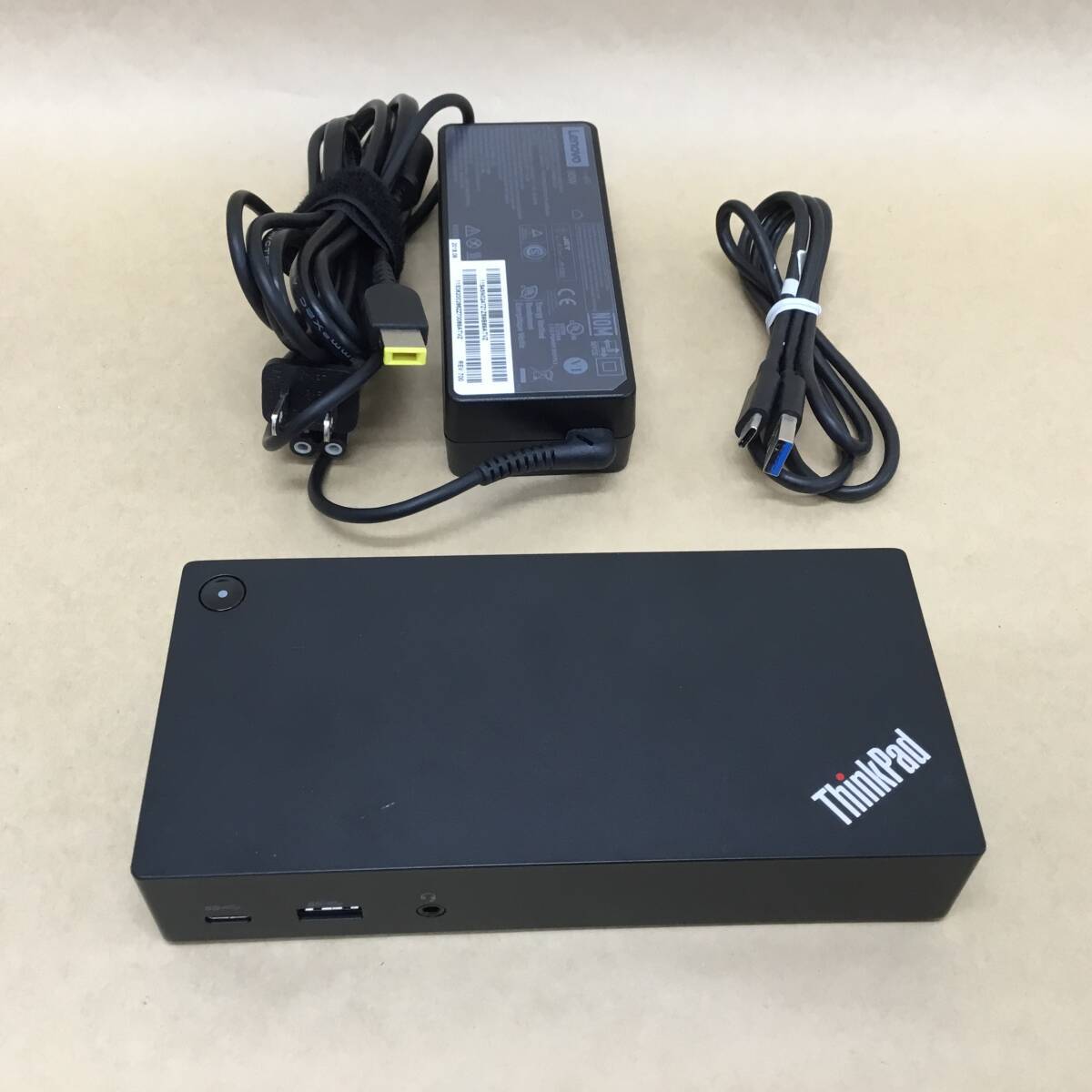 【2409107823】Lenovo ThinkPad USB-C Dock 40A9 DK1633 USB-C TO USB-Aケーブル付き.拍卖