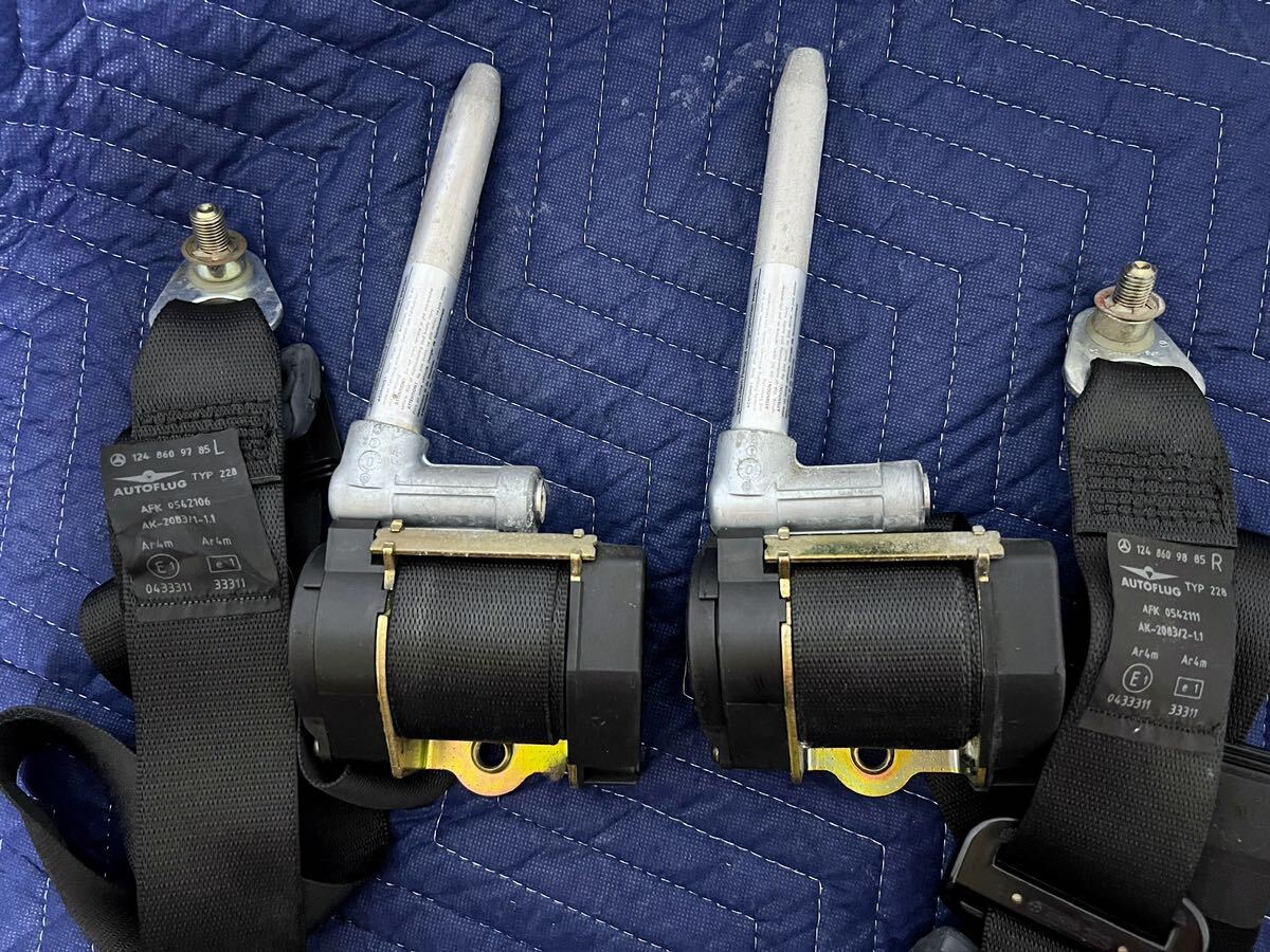 稼働確認済 メルセデス純正 W124 フロントシートベルト 左右セット AMG/E320/E36T/E280拍卖