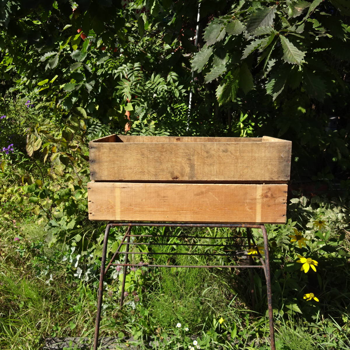 レトロ素朴な木箱2点セット 古い木箱2点 ガーデニングなどに...拍卖