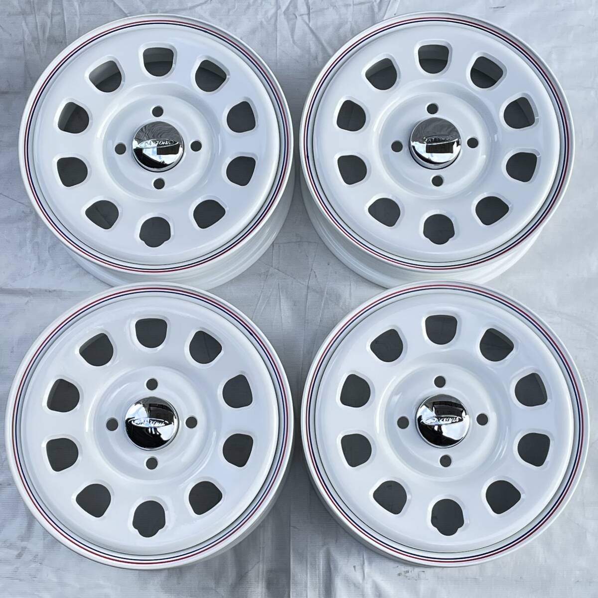 デイトナ G2 ホワイト 13-4.5J 4H100 +40 NEOLIN 155/70R13 アルトラパン ワゴンR エブリィ アトレー タント ミラ ムーヴ 01-2405拍卖