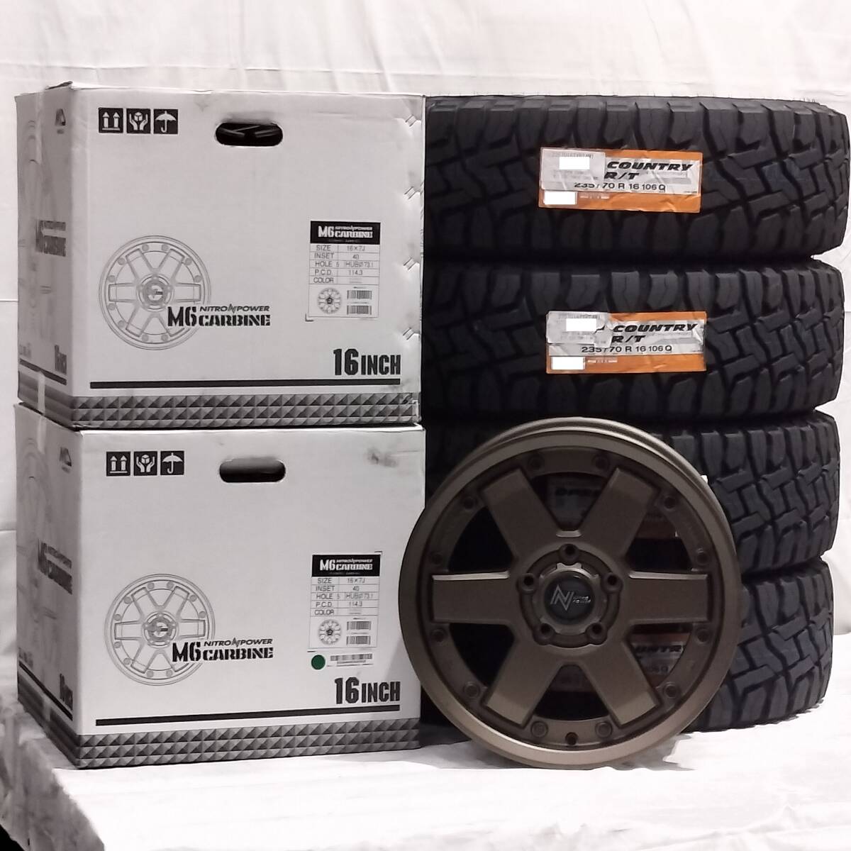 ナイトロパワー M6 カービン 16x7.0J+40 5H114.3 TOYO OPEN COUNTRY R/T 235/70R16 デリカD:5 アウトランダー エクリプスクロス 01-2508拍卖