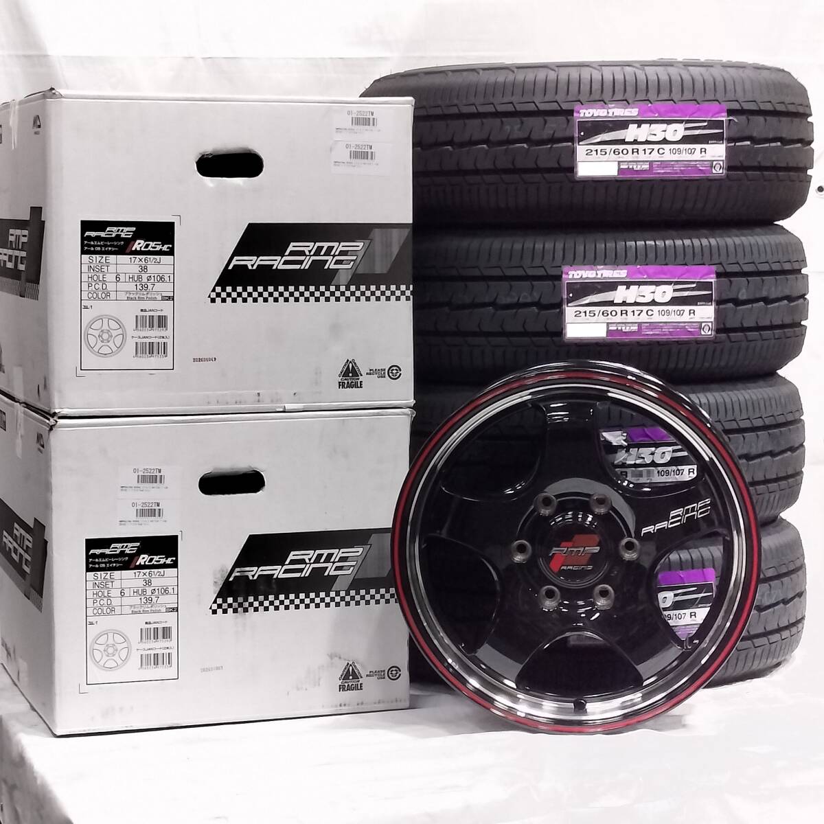 RMP RACING R05HC 17x6.5J+38 6H139.7 TOYO H30 215/60R17 ホワイトレター ハイエース レジアスエース 200系 01-2521拍卖