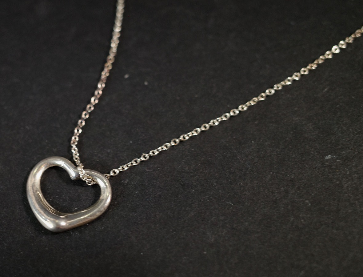 TIFFANY&CO. ティファニー オープンハート ラージサイズ 2.2㎝ シルバー ネックレス 拍卖
