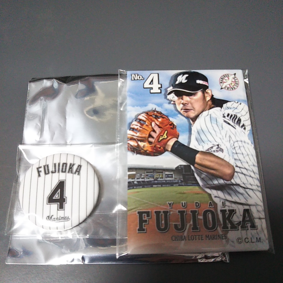 送料込★千葉 ロッテ マリーンズ TEAM26 景品グッズ 大判缶バッチ★藤岡裕大 #4★現#7拍卖