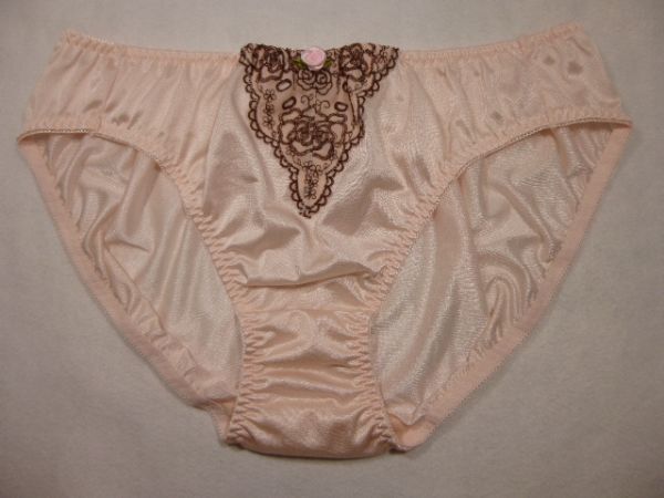 !☆P-L516☆ 4Lサイズ☆可愛い☆希少な4Lサイズ☆エレガント・デザインショーツ☆新品☆1点現品限り☆4Lサイズ☆拍卖