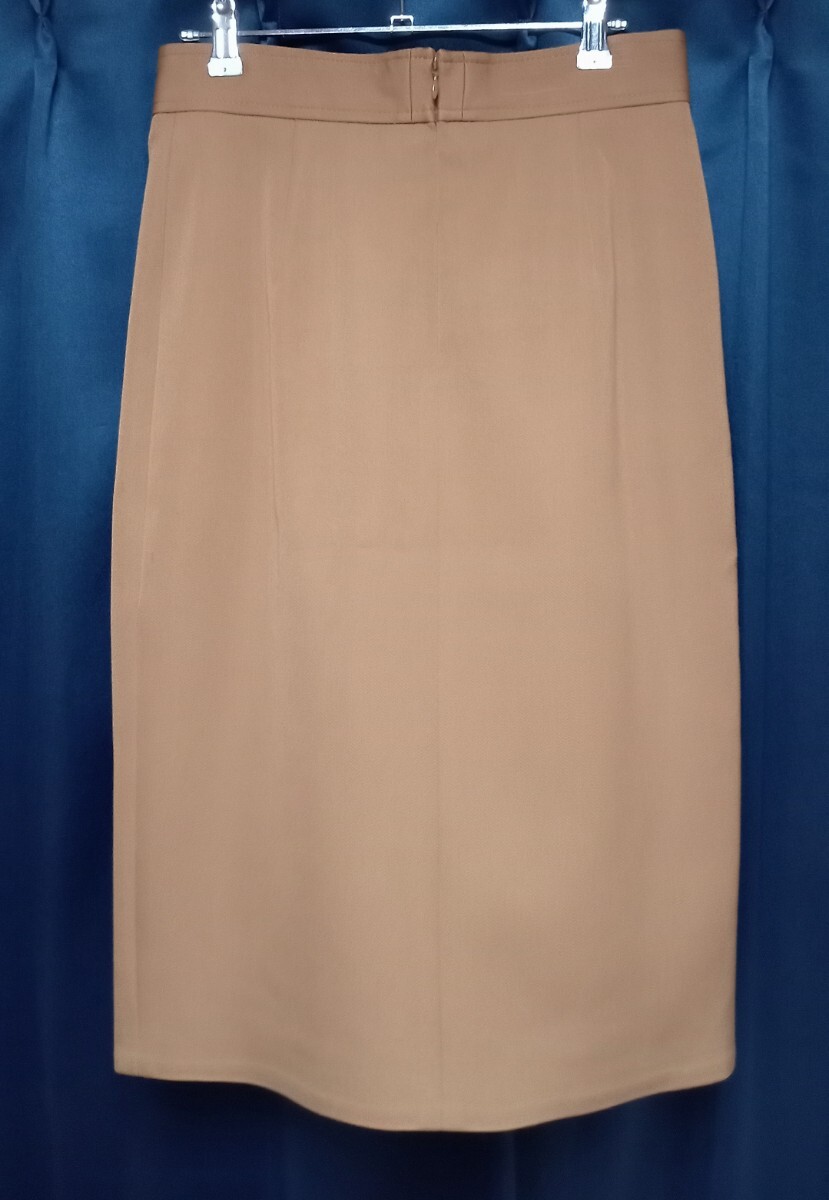 送料無料 試着のみ新品同様 UNITED ARROWS TOKYO ユナイテッド アローズ トーキョー サイズ38 М 日本製 ウール レディース スカート拍卖