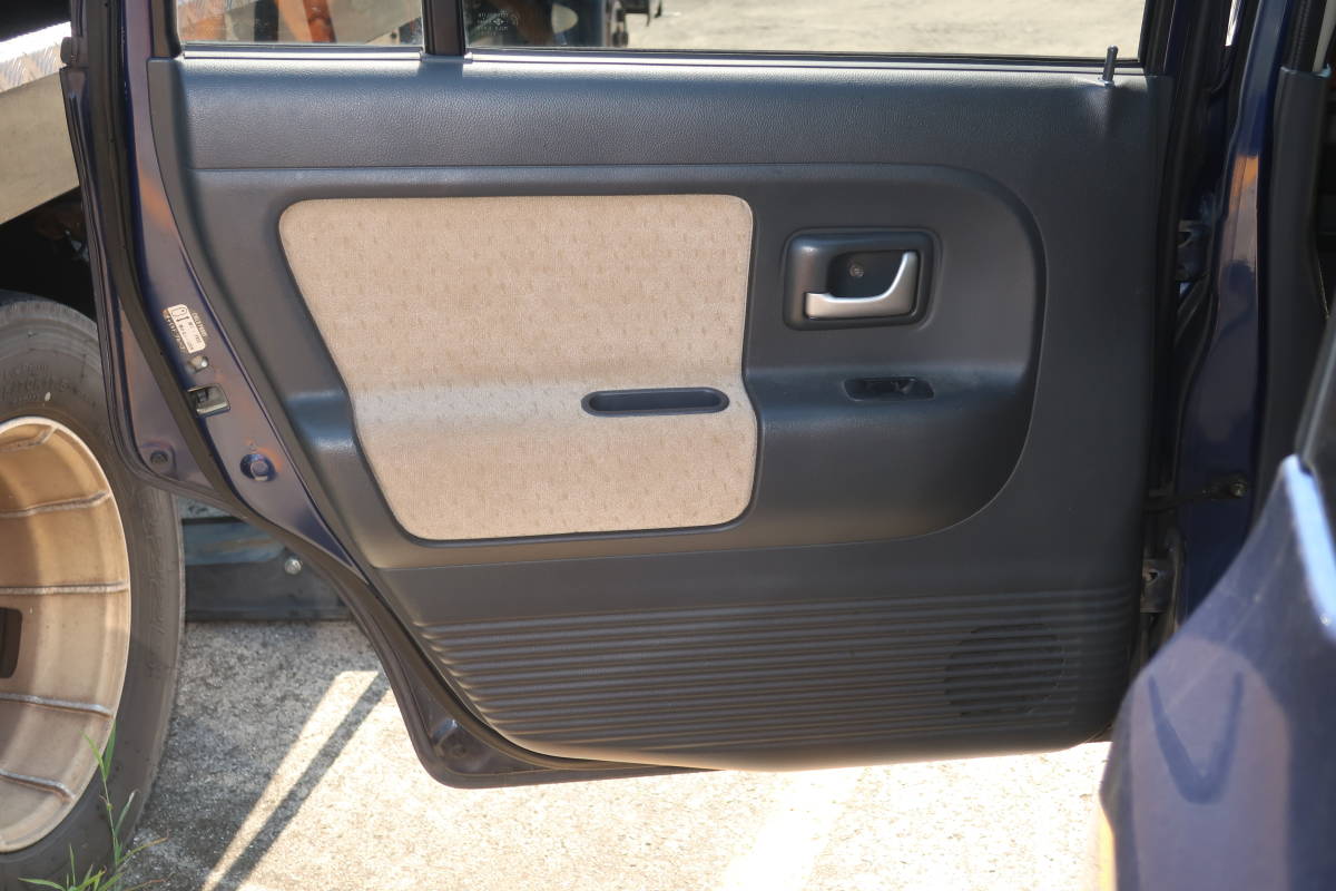 H14 UA-HE21S ラパン K6A NA 2WD AT MODE モード 純正 リア左 助手席側後席 リアドア 内張り 内装 / 83742-75H0 / ベージュ系 / 131682km拍卖