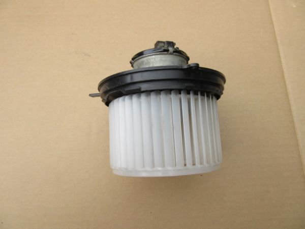 ホンダ ザッツ JD1 JD2 ブロアモーターファン ヒーターファン 純正動作品 A26拍卖