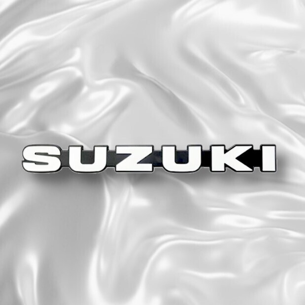 スズキ フロント エンブレム ナット付 ジムニー JA11 1型 初期型 アルト エブリイ スペーシア ラパン ハスラー 新品 未使用拍卖