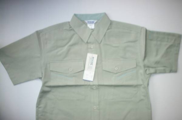 UN647-3 ・作業用・半袖シャツ・定価4,830円(税込)を!新品未使用・2着で!拍卖