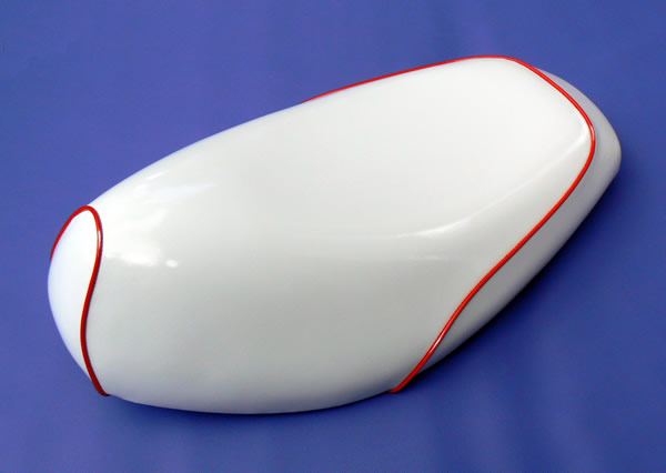 【5色対応】BJベーシックジョグSA24Jエナメル系シートカバー拍卖