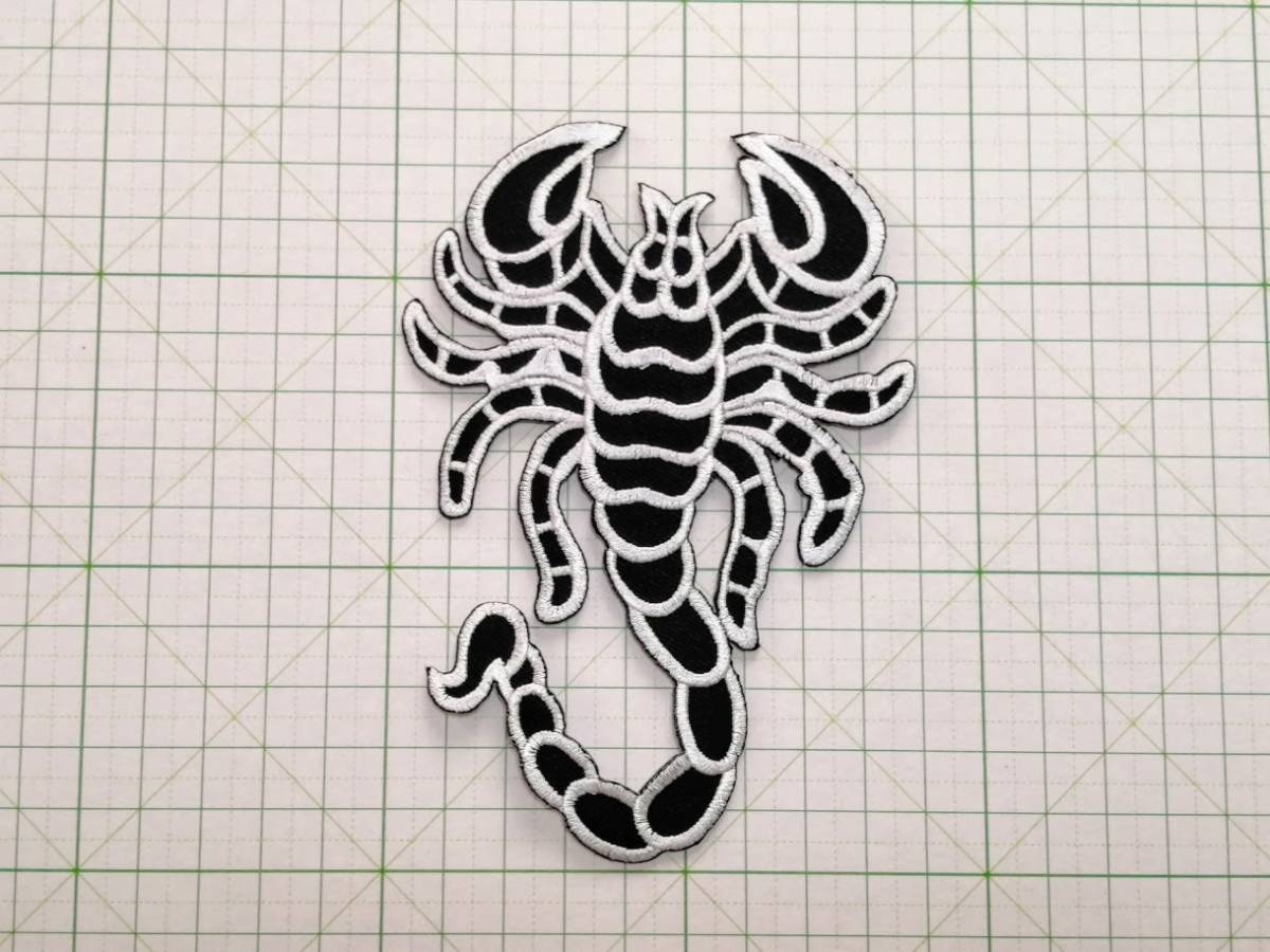 //◆ サソリ 蠍 ワッペン スコーピオン 白色 scorpion BIG 大 ◆ アイロン接着OK拍卖