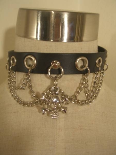 即決☆未使用☆スカルチャーム パンク ロック チョーカー♪ ブラック 黒 定形外210円☆拍卖