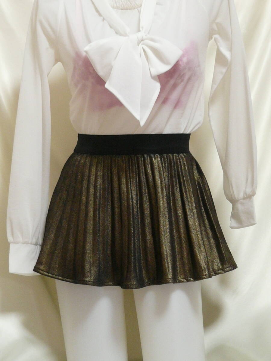 ♪♪ゴールド&黒の超マイクロミニ☆シックで華やかプリーツ^^♪♪ 拍卖