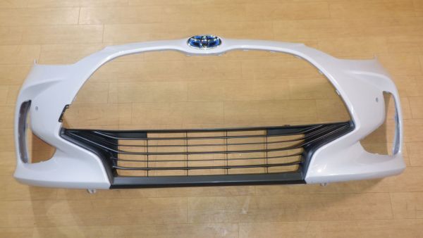 ATM49c02★KSP210★MXPA10★MXPA15★MXPH10★MXPH15★ヤリス★★純正フロントバンパー★★52119-52E70★アイスピンク★インボイス対応★拍卖