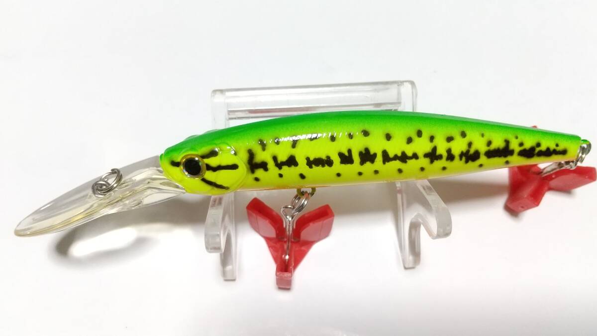 TDミノースクーバー 1093SP-G ライムチャートバス 11.5g ダイワ DAIWA シャッド SHAD BOX保管の未使用品拍卖