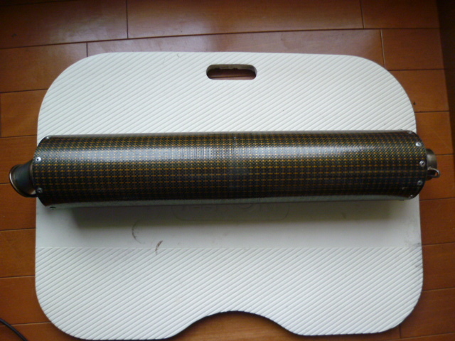 カーボンケブラー サイレンサー 差し込み口φ45 外径φ102 筒500ミリ 当時物 VFR750R RC30 RC45 NC30 NC35 中古拍卖