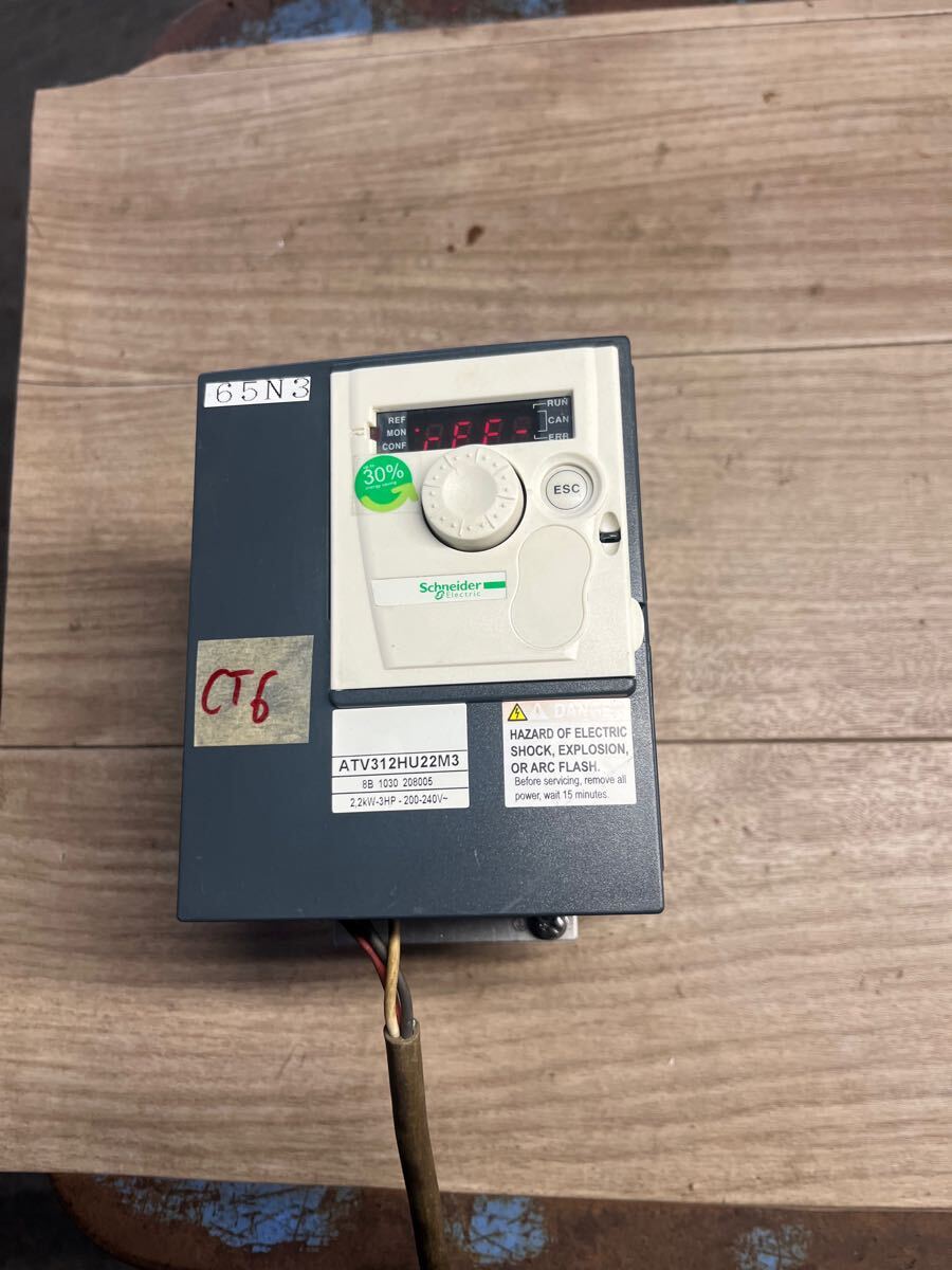 CT6 ALTIVAR ATV312HU22M3 2.2kw-3Hp拍卖