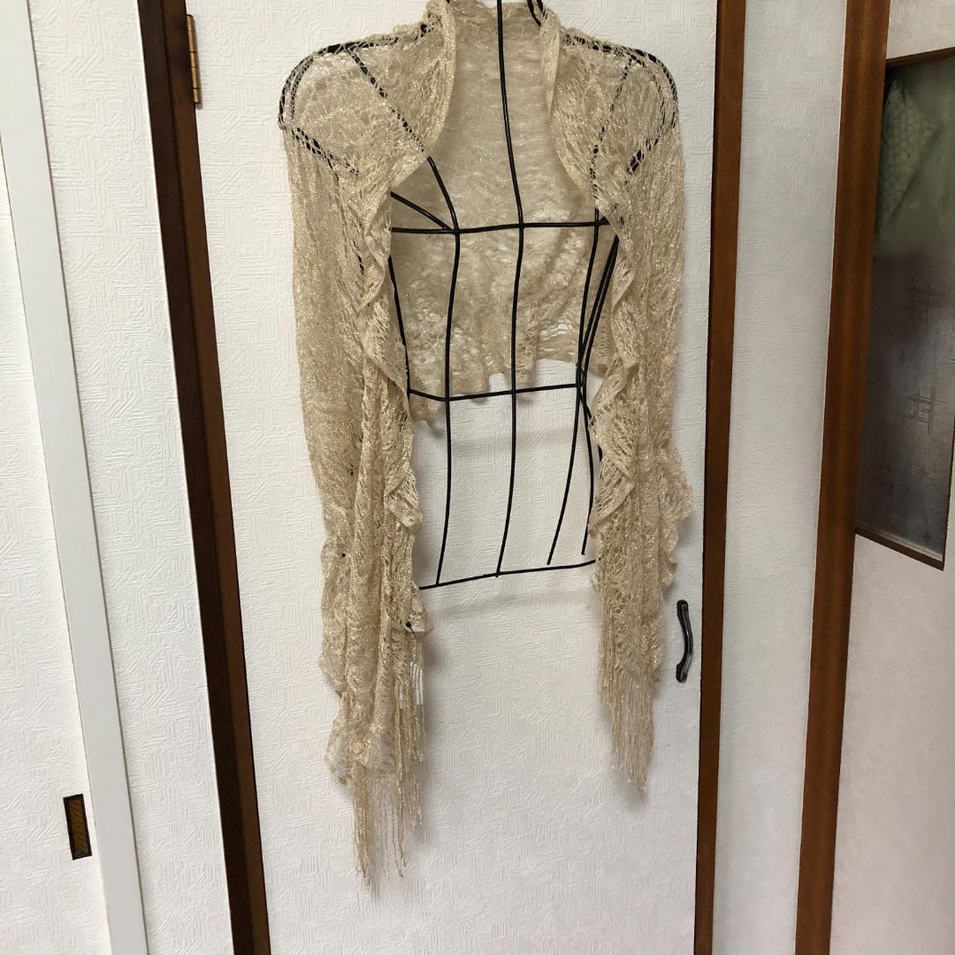 新品●送料無料●大判ラメストール ●透かし編み ゴールド はやりすたりなし プレゼント 上品豪華拍卖