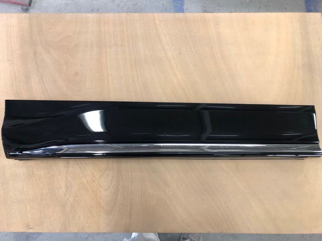 美品 RC1 オデッセイ アブソルート 右リアドアガーニッシュ NH731P拍卖