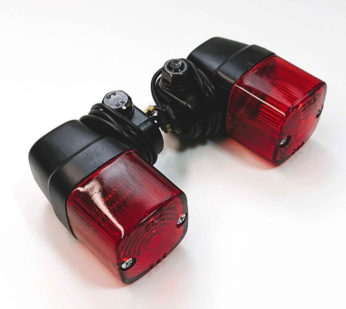 CGC-10 ヨーロピアンウインカー 2個 CBX750F/CBR400F/ホーク CB400N/T/T-AT/CB250T/N/ジェイド/ダックス/エイプ ウインカー拍卖