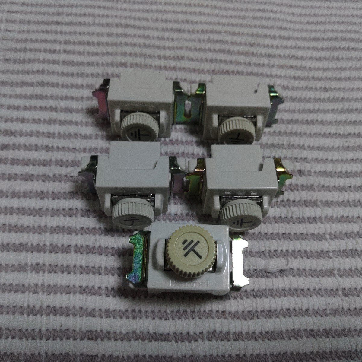 松下 フルカラー WN3040 アースターミナル 新古 5個 拍卖