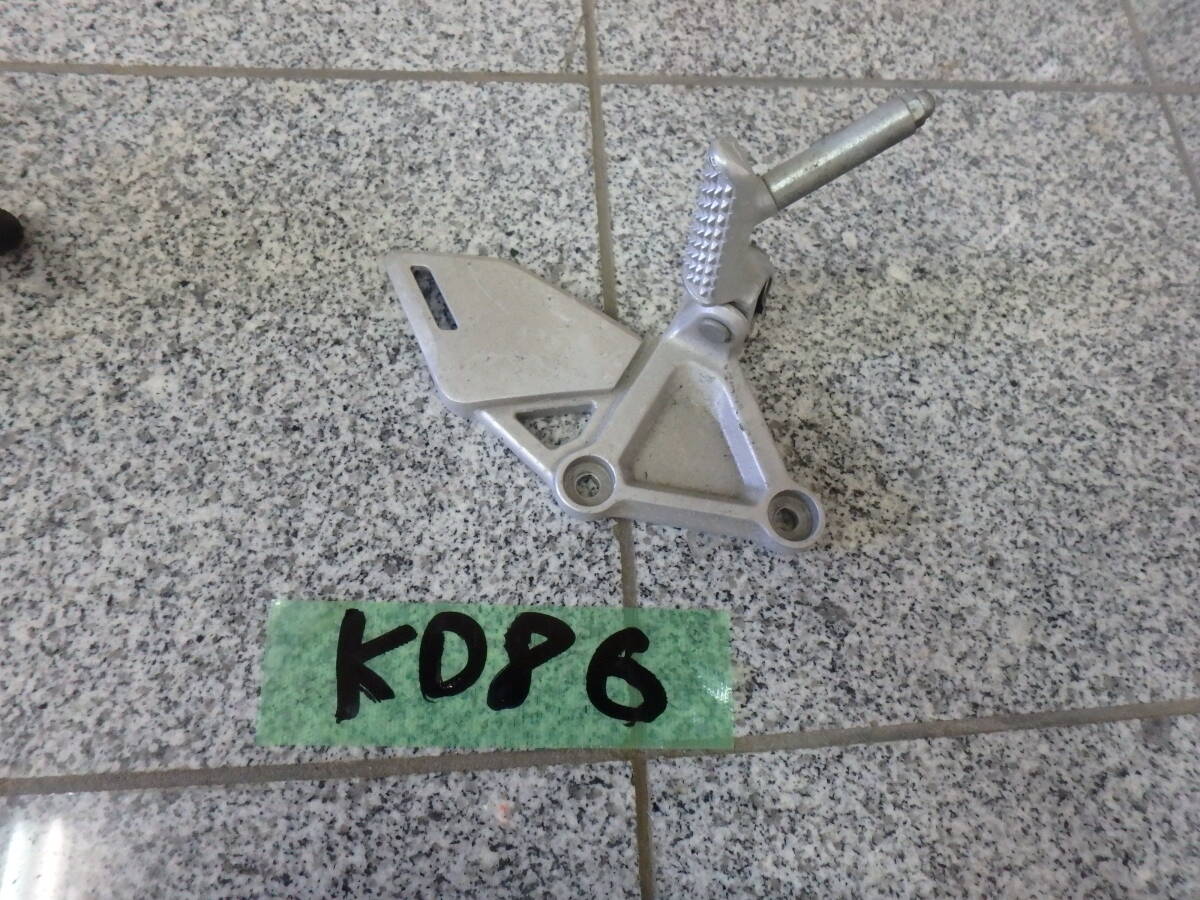 K086★ CBR650R CB650R RH03 19年- 純正ステップ左 ホルダー ステッププレート 中古★拍卖