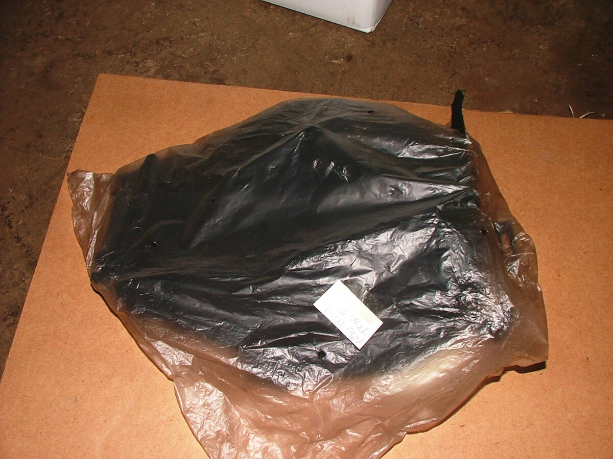 ホンダ リアフェンダー 1992 パル SY50 80101-GAB-000 新品拍卖