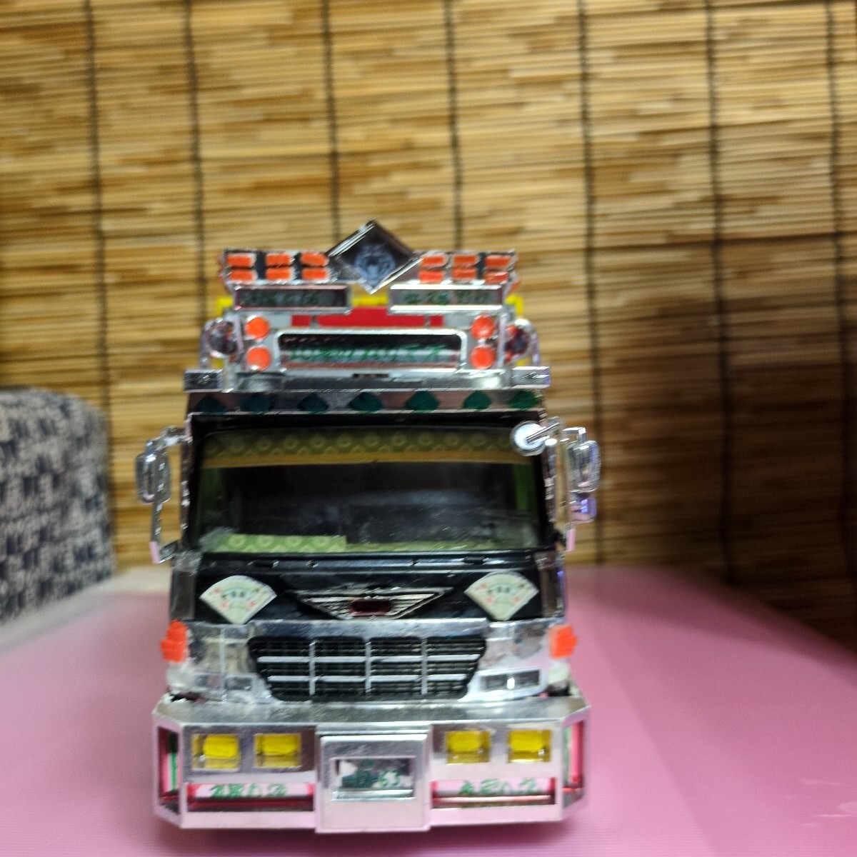 アオシマ日野ドルフィン1/32北海のハリマオー 拍卖