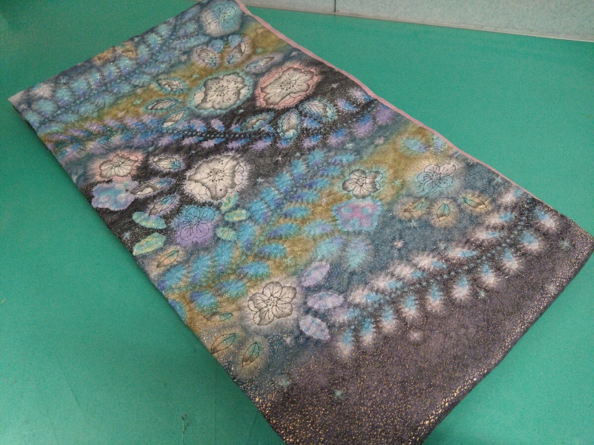 ●136【辻が花】 金彩 金糸 色彩 華 花 紋 高級 袋帯 帯 縁起物 ふくれ 縮緬 正絹 パープル ブルー 色彩 素敵 カラー 柄 柔らか 美品 ③拍卖
