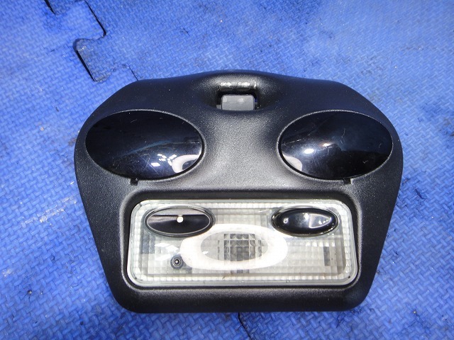 ポルシェ ボクスター 986 ルーム ライト ランプ 品番 99661821002 【3834】拍卖