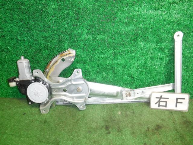 ミラココア DBA-L675S 右Fドアレギュレータ・モーター KF-VE 85710-B1010拍卖