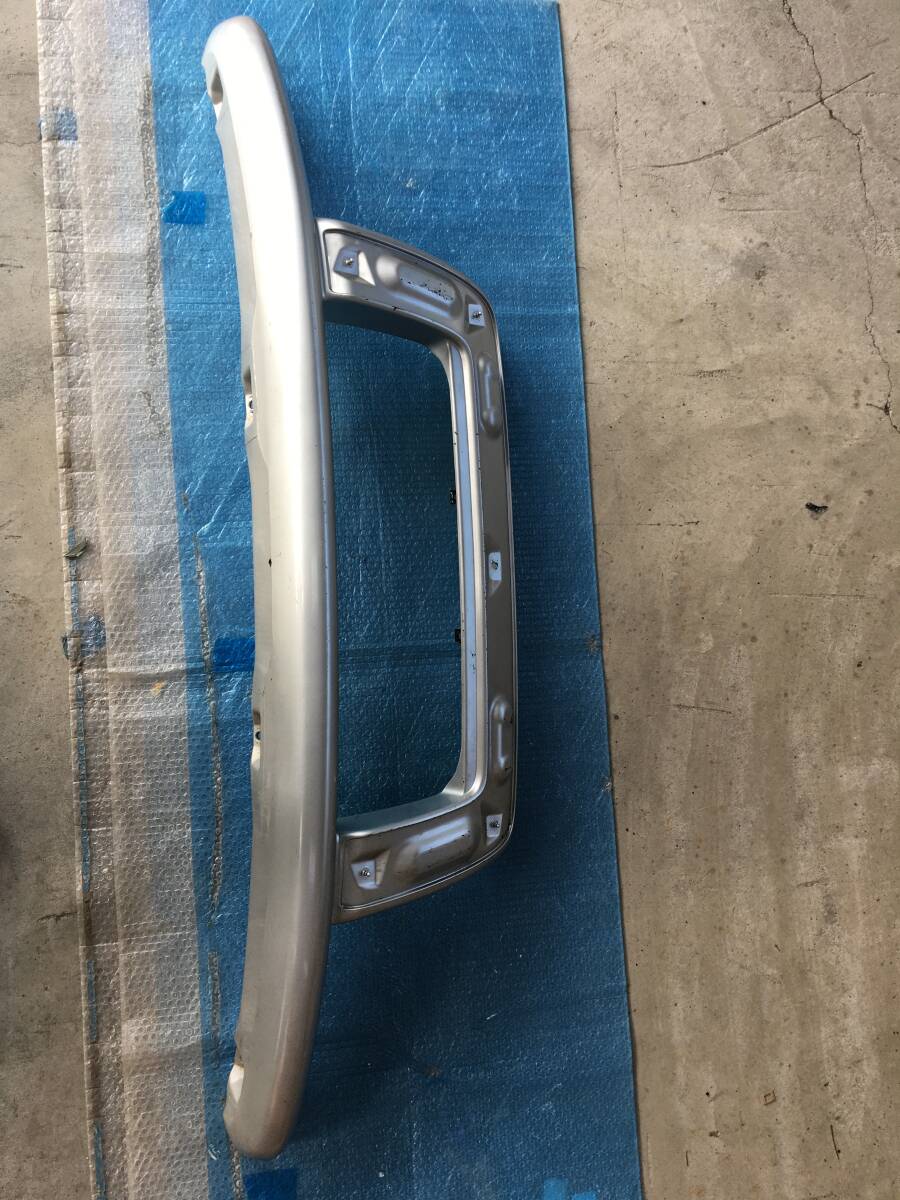 KZJ90W KZJ95W RZJ90W 90系 95系 ランドクルーザープラド フロントバンパー ガード 純正 52410-60110 TOYOTA LANDCRUISER PRADO拍卖