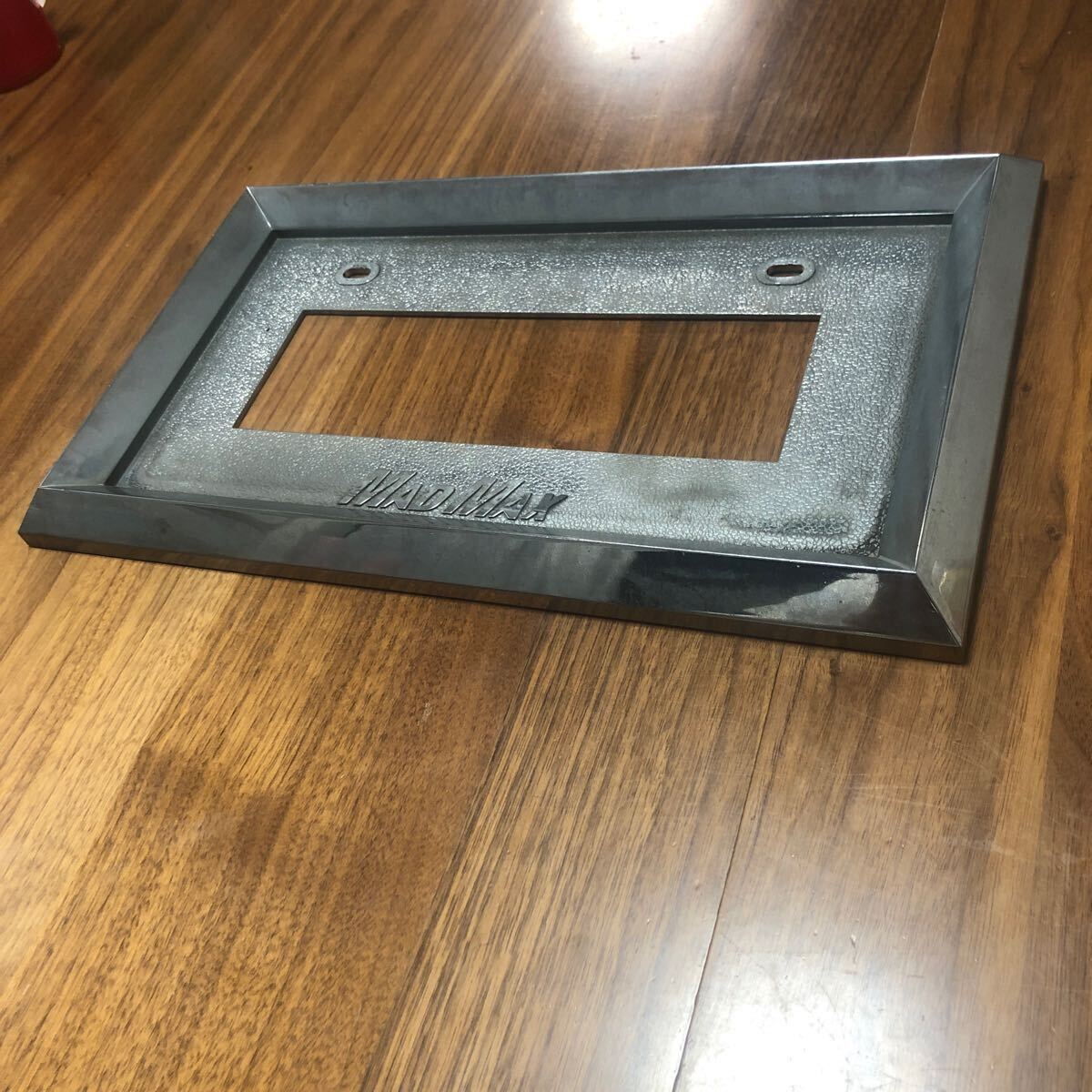 MAD MAX 中型 小型 ナンバー プレート フレーム 枠 トラック メッキ 2t 4t 乗用車 デコトラ拍卖