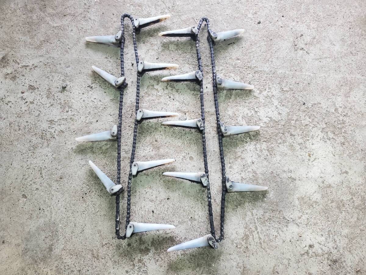 ★茨城発 クボタ コンバイン SR165外し 引き起こしチェーン 左右セット★拍卖