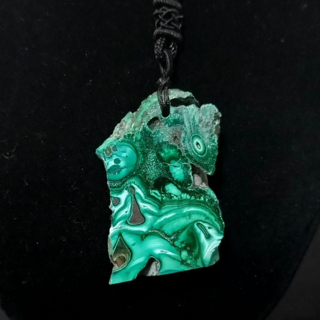 【魔除け】複雑な模様の美しい天然マラカイトの原石かちわりネックレス ⑤拍卖