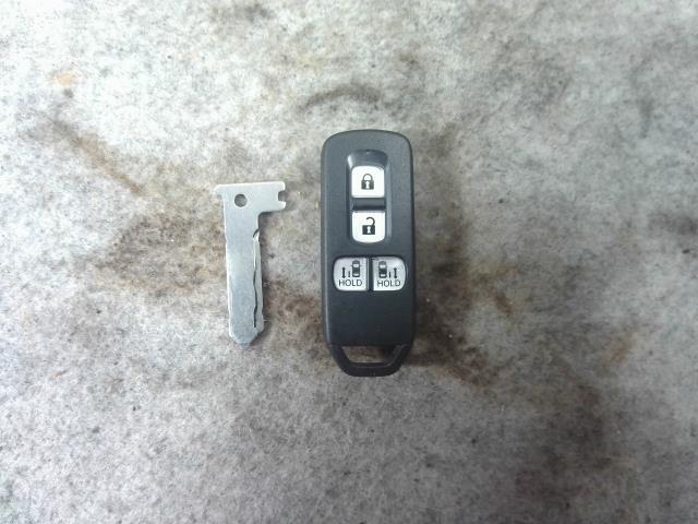 N-BOX 6BA-JF3 キーレスリモコン L NH883P 72147-TTA-J31拍卖