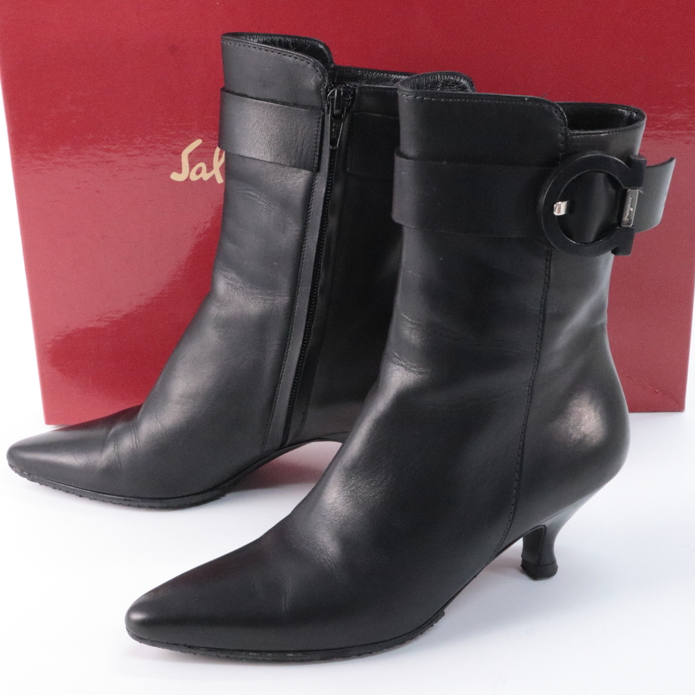 Salvatore Ferragamo サルヴァトーレフェラガモ ガンチーニ ショートブーツ (4 1/2D) サイドジップ NELO CALF 本革 牛革 黒 ブラック拍卖