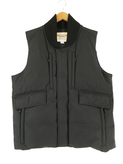 ピレネックス Pyrenex ベスト 前開き フルジップ 刺繍 ロゴ サイズL 黒 QQQ メンズ拍卖