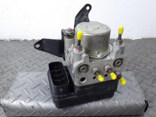 ジムニー JB23W ABSアクチュエーター 56100-57MA0拍卖