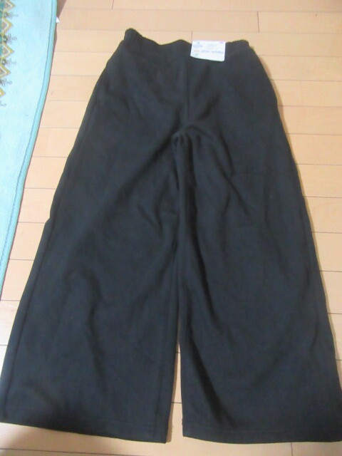 新品PEACEFITワームアルガンオイルワイドパンツSサイズ黒3278円を即決激安1100円ルームウエアにも拍卖