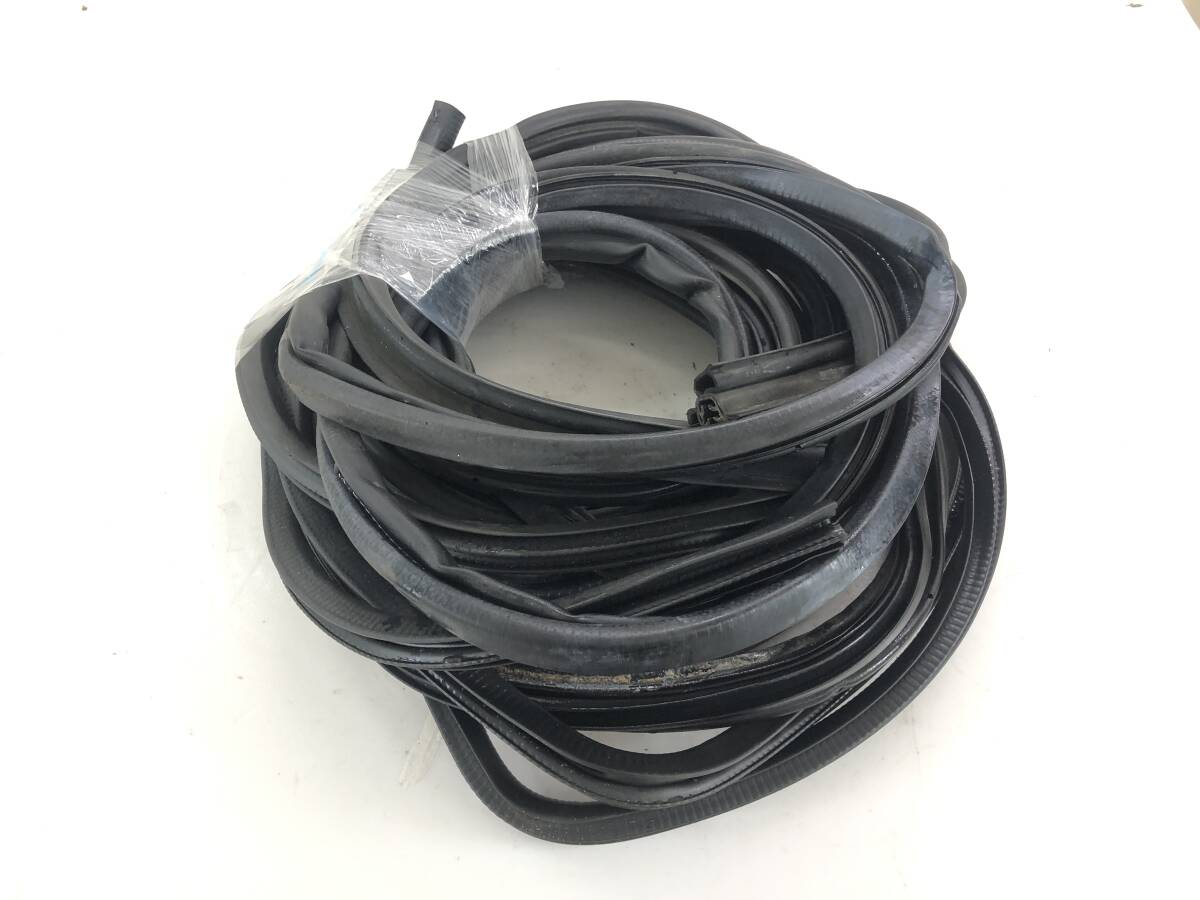 _b186619 ホンダ バモス M HM1 ウェザーストリップ ゴム フロント ドア 左右 ボディ側 HM2 ホビオ HM3 HM4 HJ1 HJ2 アクティバン HH5 HH6拍卖