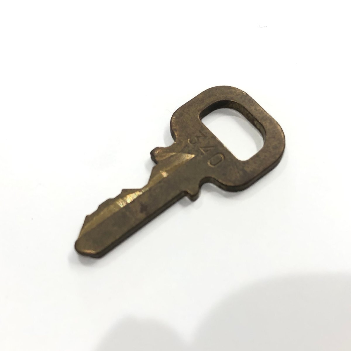 ルイヴィトン LOUIS VUITTON パドロック 南京錠 340 鍵 キー 鍵のみ ゴールド /LT340154拍卖