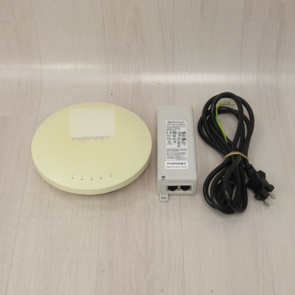 FORTINET FAP-221C GPI-115 FortiAP-221C PoEインジェクタ 屋内用 無線アクセスポイント セット 保証有 YN278拍卖