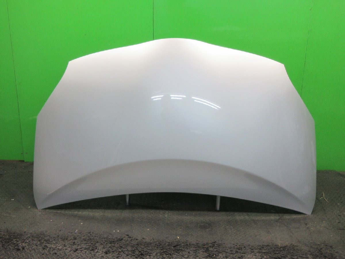 ◆ ZVW30 プリウス PRIUS 純正 ボンネットフード シルバーメタリック拍卖
