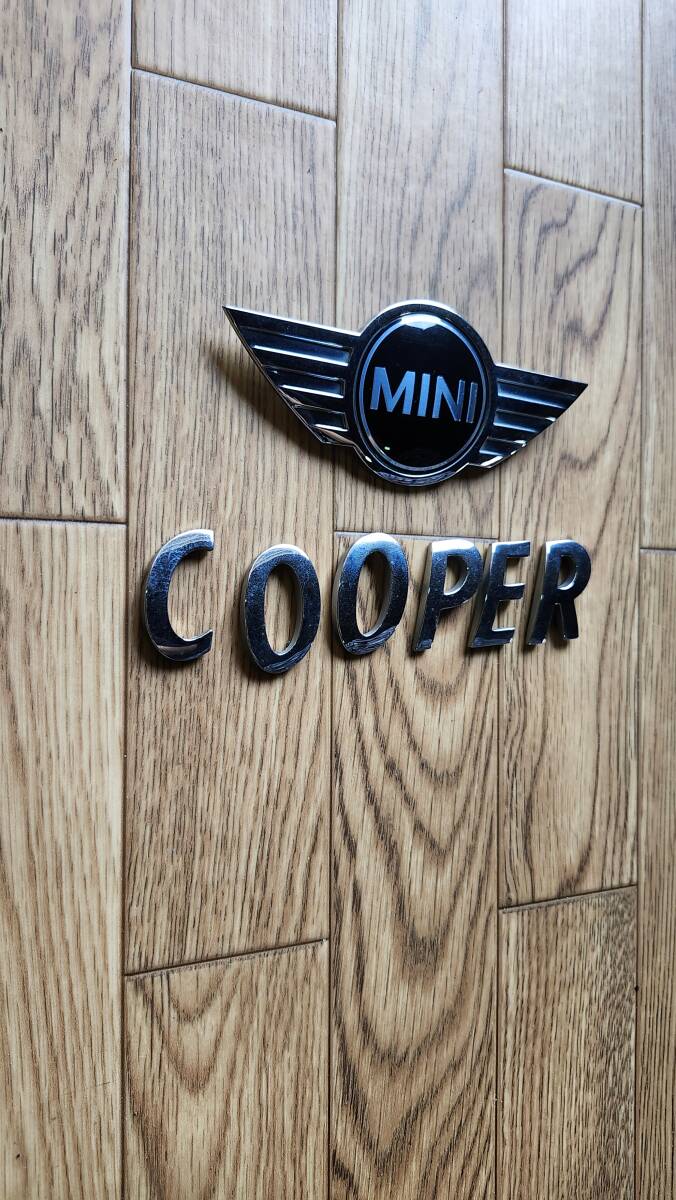 KAMB★H21 BMWミニクーパー コンバーチブル★エンブレム★ABA-MR16★部品取り車拍卖