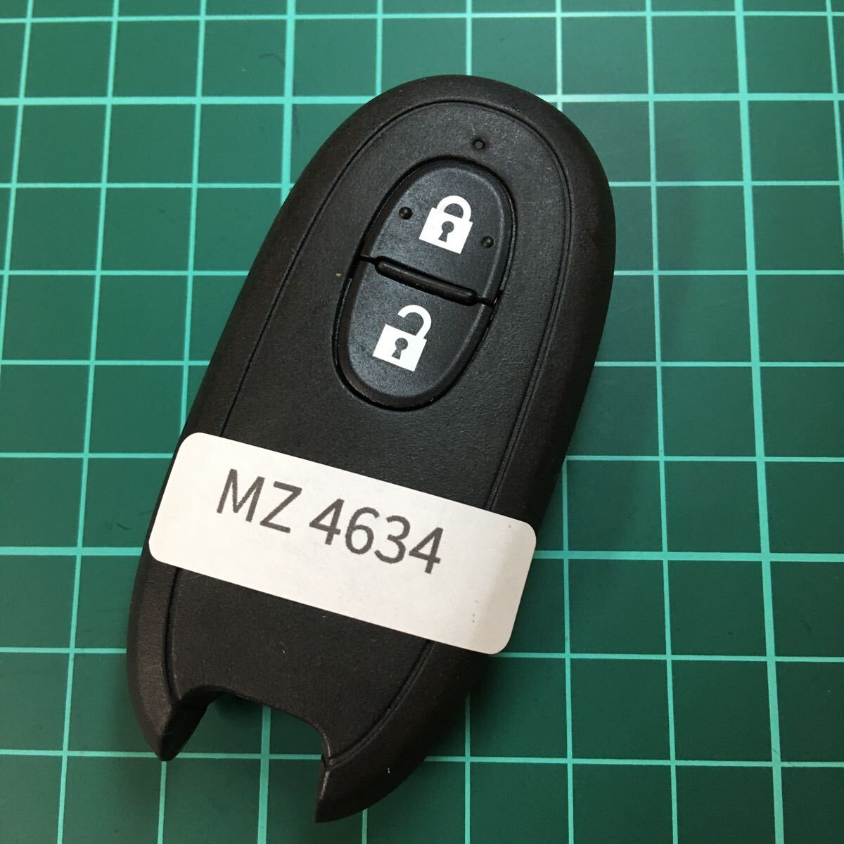 MZ4634 美品マツダ 007-AB0004 純正 スマートキー 2ボタンフレアクロスオーバー MS31S ワゴンR MRワゴン ハスラー MH34S 等 キーレス拍卖