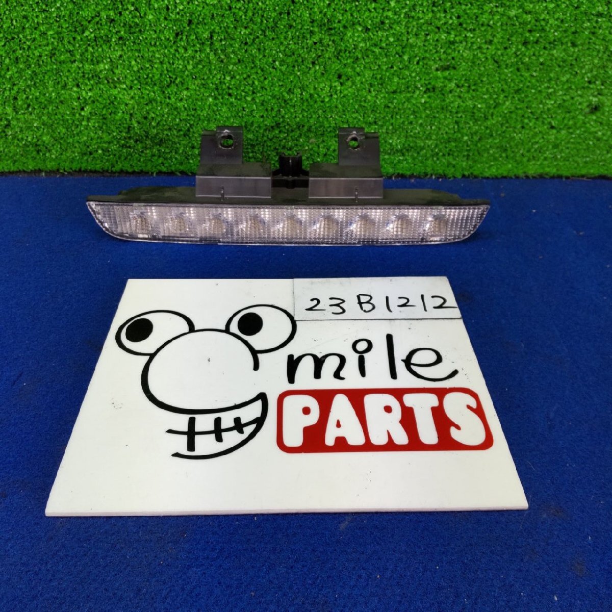 MK21S パレット 純正 ハイマウントランプ 1A5-21-7/23B1212*同梱不可拍卖